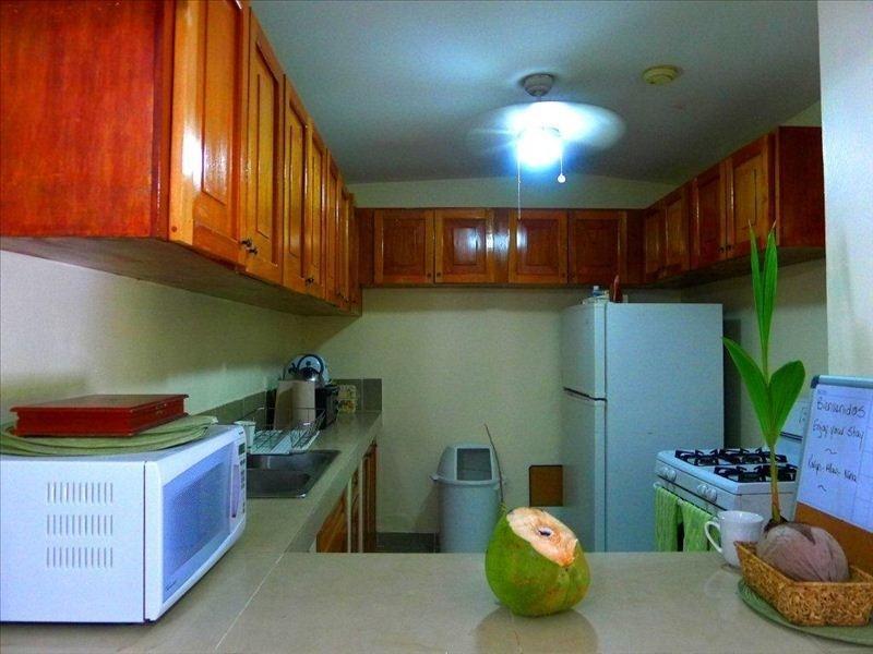 Hibiscus House Bed And Breakfast Contadora Island Экстерьер фото