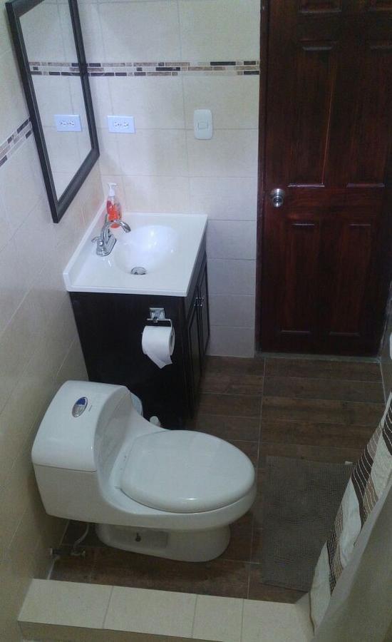 Hibiscus House Bed And Breakfast Contadora Island Экстерьер фото